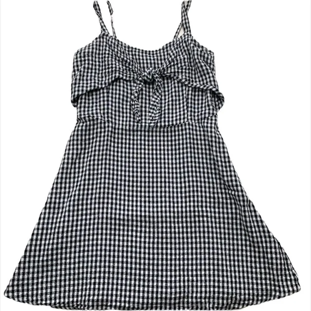 ✨ hollister black gingham tie-front mini dress✨